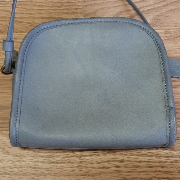 🚫SOLD🚫 Hand-Dyed Vintage Coach Abbie Crossbody - Picture 7 of 8